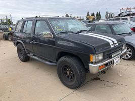 1993 NISSAN PATHFINDER 