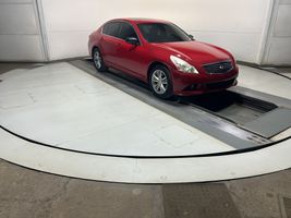 2013 INFINITI G37 X