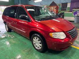 2005 CHRYSLER TOWN & COUNTRY