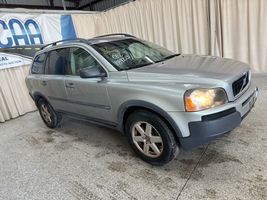 2005 VOLVO XC90 