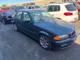 2001 BMW 3-SERIES 325I