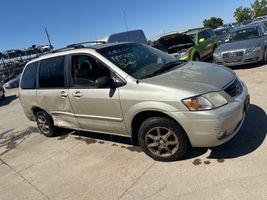 2001 MAZDA MPV 