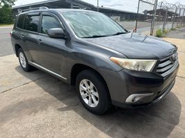2011 TOYOTA HIGHLANDER 