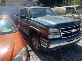 2006 CHEVROLET SILVERADO 1500 LS