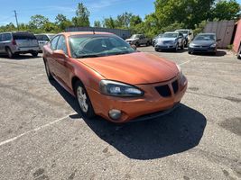 2005 PONTIAC GRAND PRIX GT