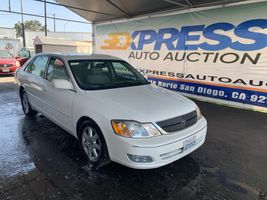 2002 TOYOTA AVALON