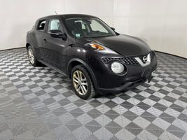 2016 NISSAN JUKE S
