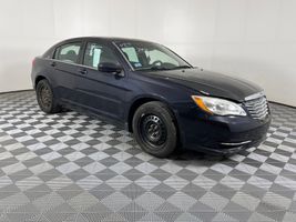 2012 CHRYSLER 200 LX