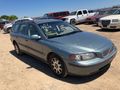 2002 VOLVO V70