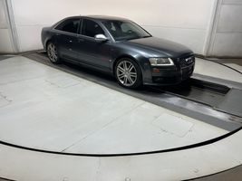 2007 AUDI S8 QUATTRO