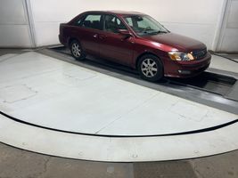 2001 TOYOTA AVALON XL