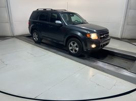 2009 FORD ESCAPE LIMITED