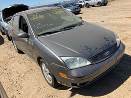 2005 FORD FOCUS ZX4 ST