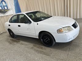 2004 NISSAN SENTRA BASE