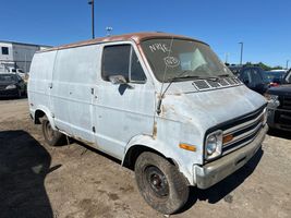 1974 DODGE VAN 