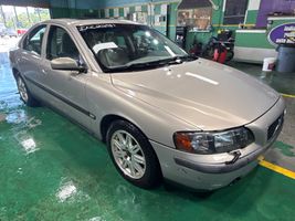 2004 VOLVO S60