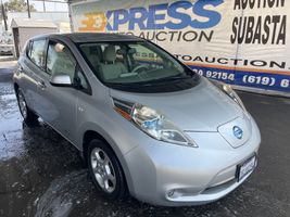 2012 NISSAN LEAF SL