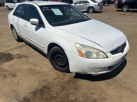 2004 HONDA ACCORD LX