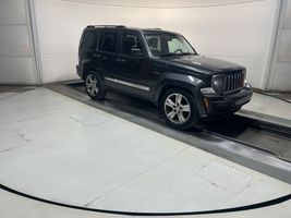 2011 JEEP LIBERTY SPORT