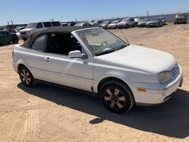2001 VOLKSWAGEN CABRIO GLX