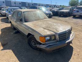 1985 MERCEDES-BENZ 300 SERIES 300SD