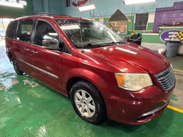 2011 CHRYSLER TOWN & COUNTRY