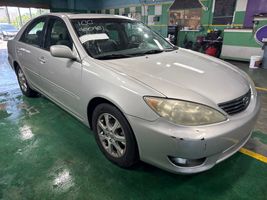 2006 TOYOTA CAMRY XLE