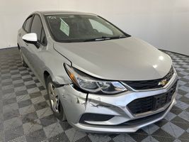 2017 CHEVROLET CRUZE 