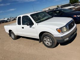 2003 TOYOTA TACOMA SR5