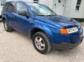 2005 SATURN VUE 