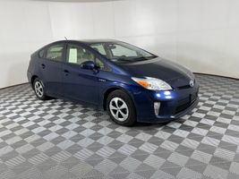 2013 TOYOTA PRIUS BASE
