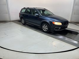 2008 VOLVO XC70 3.2