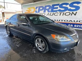 2005 ACURA RL BASE W/ NAV