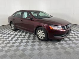 2012 VOLKSWAGEN PASSAT S