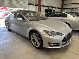 2013 TESLA MODEL S BASE