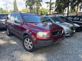 2004 VOLVO XC90 