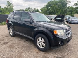 2010 FORD ESCAPE