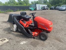 2009 SIMPLICITY  RIDING MOWER