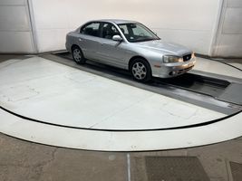 2002 HYUNDAI ELANTRA GLS