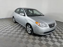 2009 HYUNDAI ELANTRA 