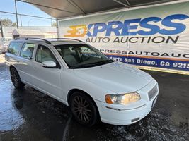 2007 VOLVO V70