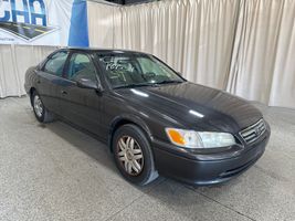 2001 TOYOTA CAMRY 