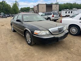 2004 LINCOLN TOWN CAR ULTIMATE