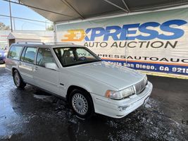 1996 VOLVO 960 