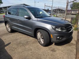 2013 VOLKSWAGEN TIGUAN 