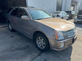 2006 CADILLAC SRX 