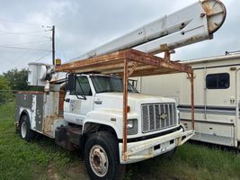1992 CHEVROLET KODIACK BUCKET TRUCK 
