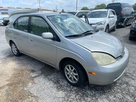 2003 TOYOTA PRIUS 