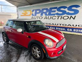 2011 MINI COOPER