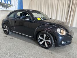 2012 VOLKSWAGEN BEETLE 2.0T